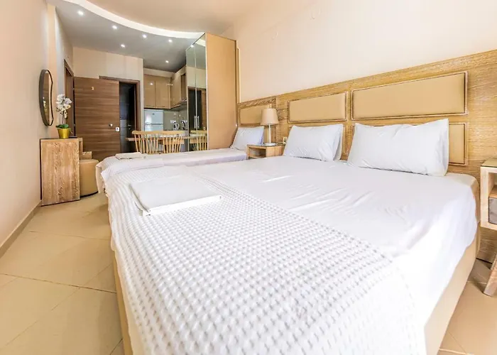Le Monde Seaview Apartment *