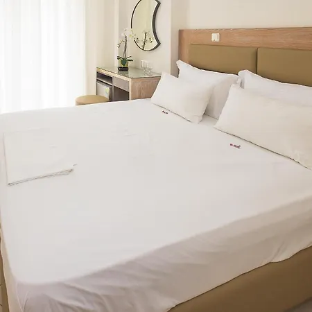 Апартаменты Le Monde Seaview