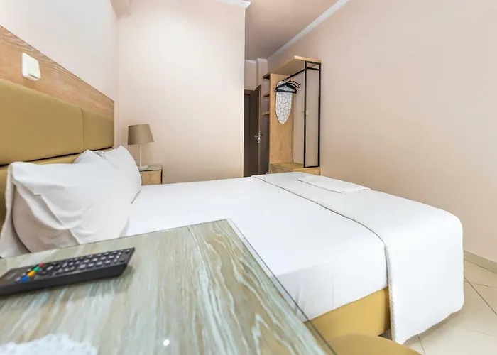 Le Monde Seaview Apartment *